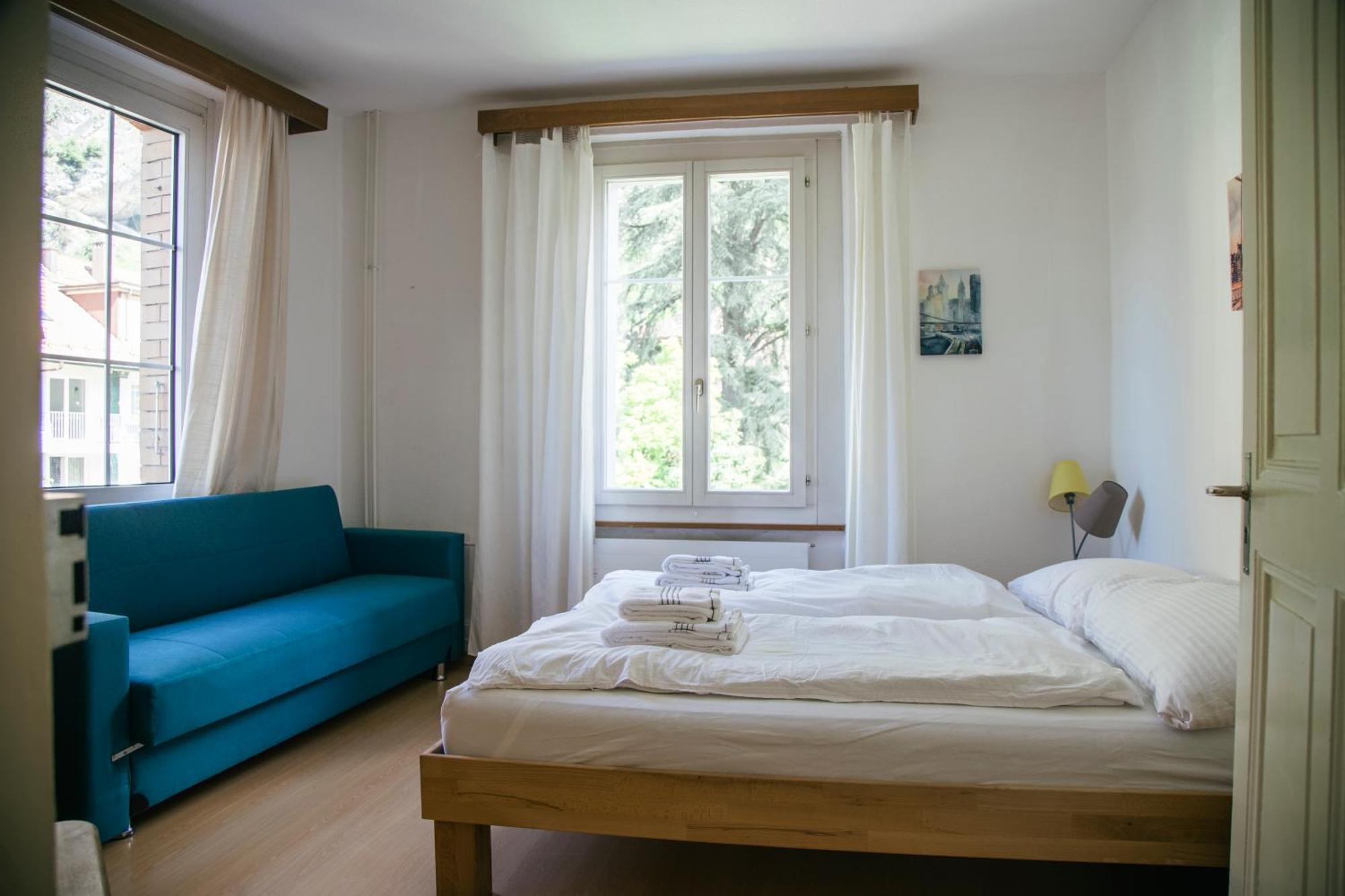Between Lakes Apartments - 54 Интерлакен Экстерьер фото
